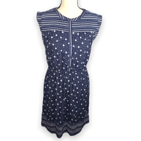 LOFT Dresses & Skirts - NWT Navy Floral Dress Size M PETITE